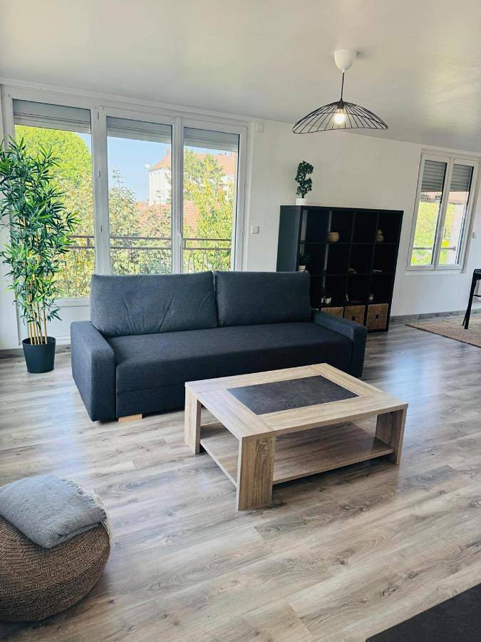 Gîte pour 4 personnes, avec Balcon ainsi que Terrasse et Vue dans Le Grand-Quevilly - 3