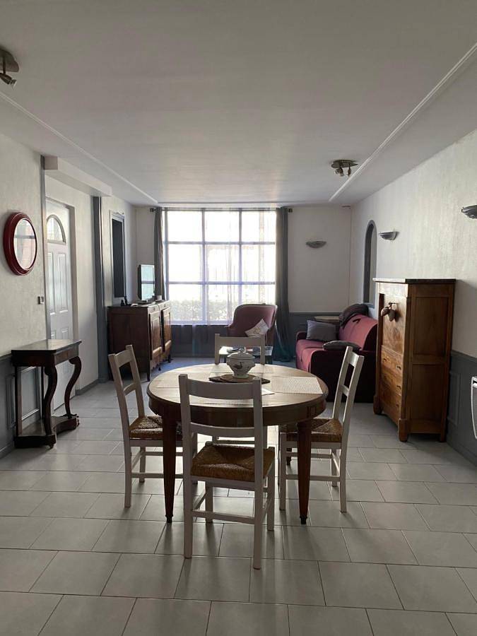 Gîte pour 4 personnes, avec terrasse et jardin à Villers-Cotterêts - 3