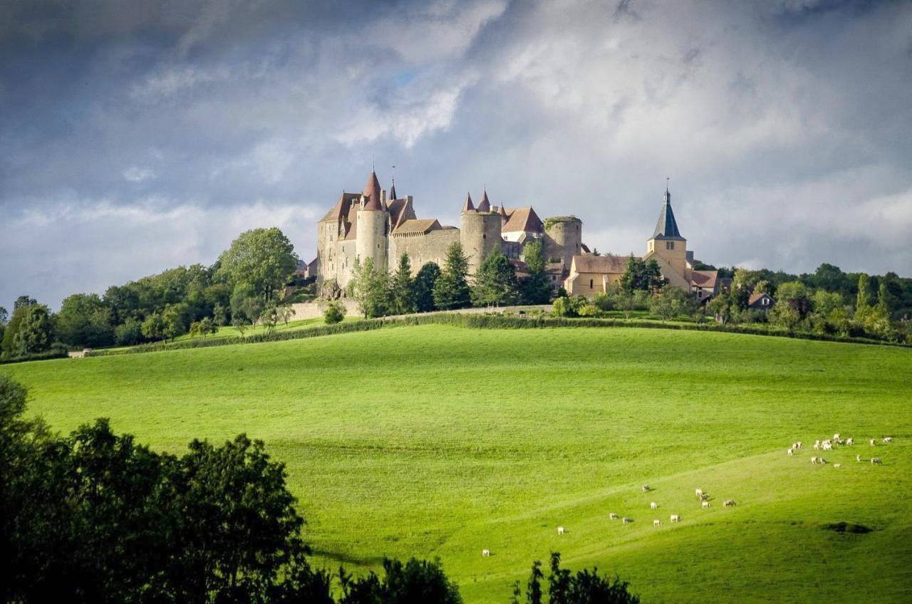 Le Domaine des Prés Verts Spas Privés in Jouey, Région de Beaune