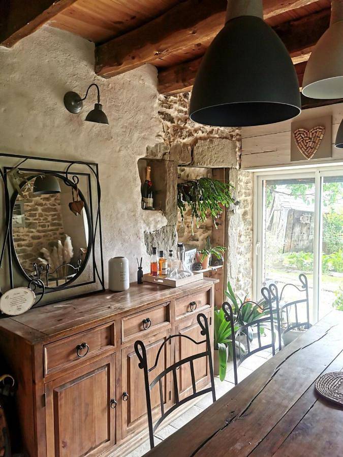 Location de vacances pour 15 personnes, avec jardin ainsi que vue et piscine dans Massingy - 4