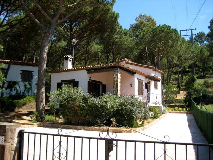 Casa rural para 5 personas, con Terraza y Jardín en Begur - 2