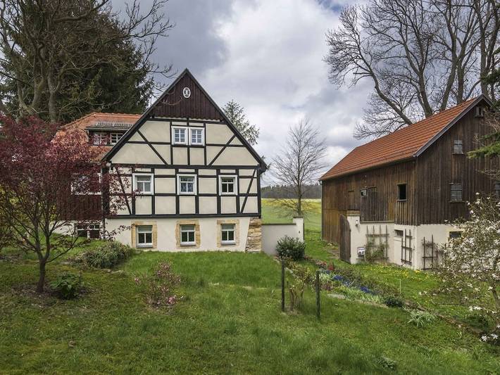 Ferienhaus für 8 Personen, mit Terrasse und Garten sowie Sauna