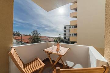Holiday Apartment for 4 People in Funchal (Santa Luzia), Madeira, Photo 1