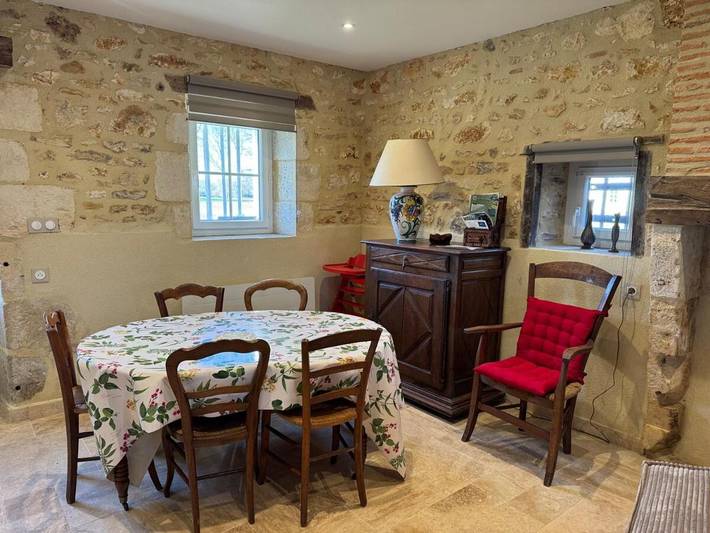 Location de vacances pour 3 personnes, avec terrasse et vue à Ardentes - 4