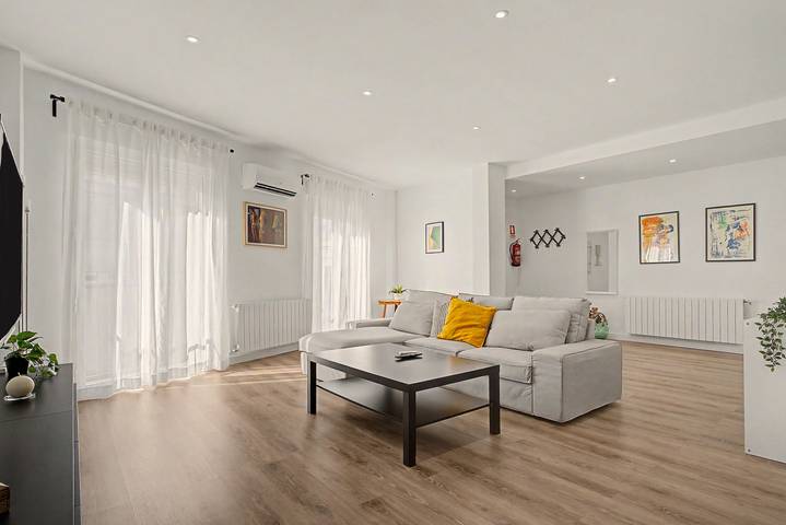 Apartamento de vacaciones para 4 personas, con balcón - 1