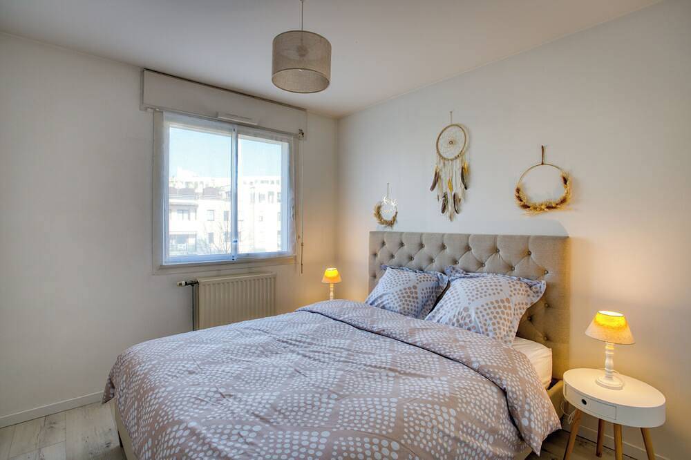 Appartement entier, Séjournez en toute sérénité à deux pas de Versailles in Montigny-le-Bretonneux, Yvelines
