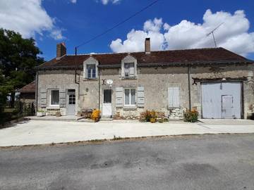 Gîte pour 10 personnes, avec jardin et terrasse, animaux acceptés à Préaux (Indre)