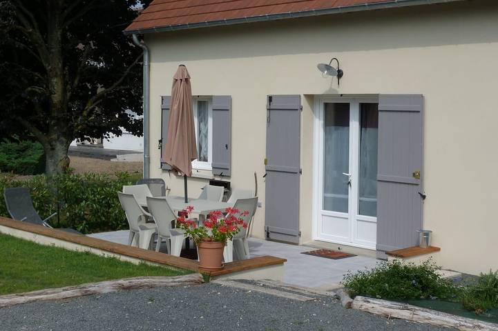 Lodge pour 5 personnes, avec jardin et terrasse