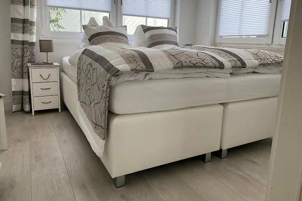 Freistehendes Ferienhaus│3 Schlafzimmer│2 Bäder │Whirlpool│Sauna│Wlan in Zingst, Fischland - Darß - Zingst