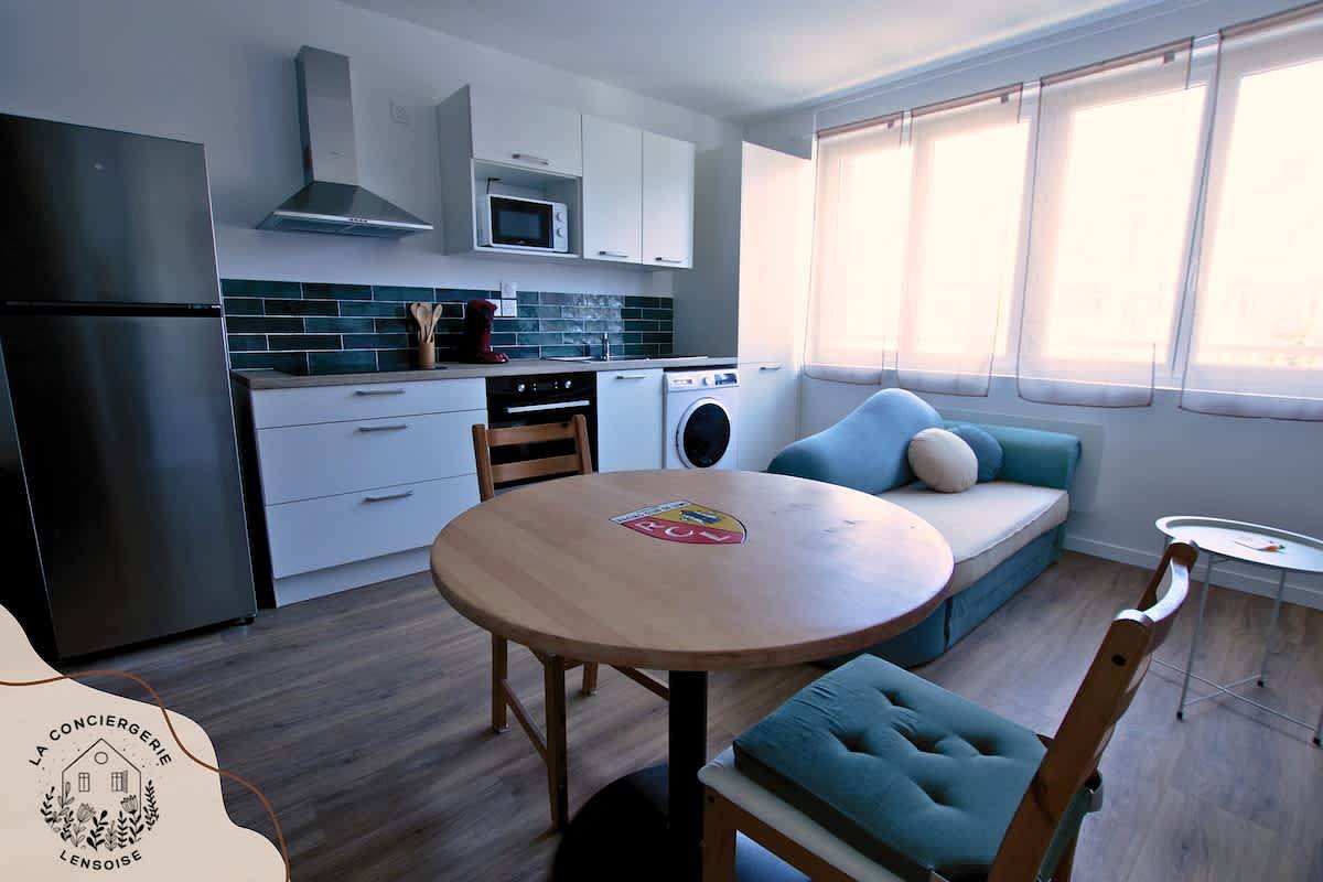 Ganze Wohnung, Chez Jean 2, hyper centre, wifi, 2 pers, Bollaert in Lens, Lens und Umgebung