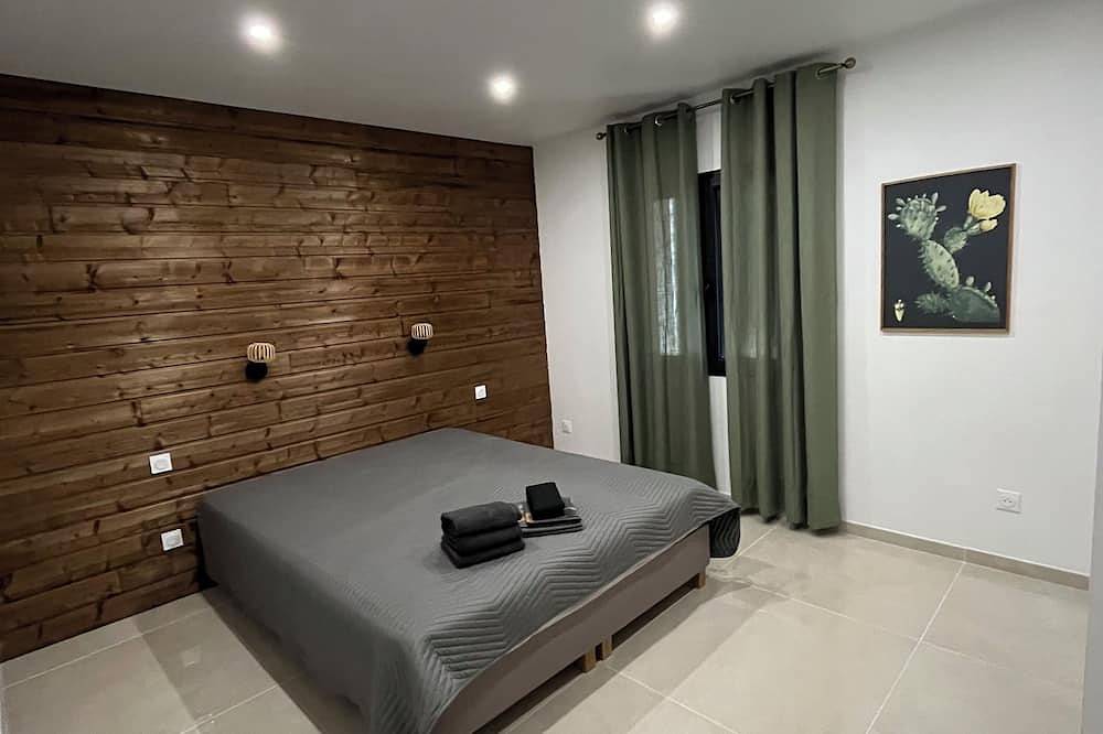 Maison Provences in La Verdière, Brignoles Region