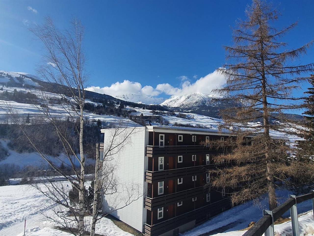 Ganze Ferienwohnung, Haus Viols 54 - 3-Zimmerwohnung - 4 Betten in Surses, Albula
