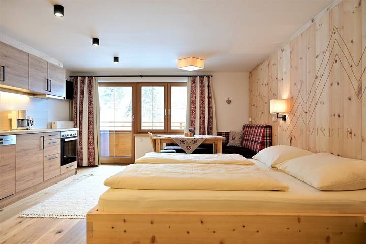 Ferienwohnung für 2 Personen, mit Balkon und Garten sowie Sauna und Ausblick in Biberwier