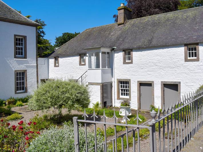 Cottage for 2 people, with garden in Angus