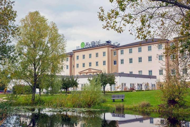 Hotel für 3 Personen, mit Ausblick und Garten sowie Sauna, mit Haustier in Hofheim