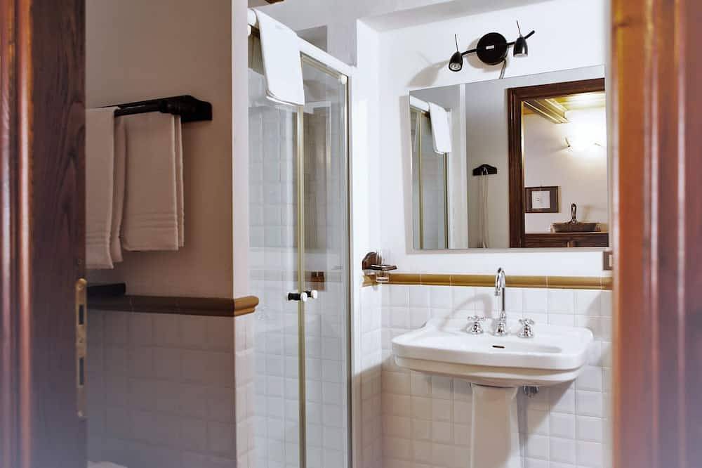 Entire apartment, Malfatti Palace - Premier Studio in Massa Marittima, Grosseto Province