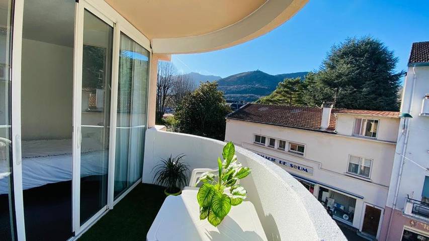 Vakantiewoning voor 4 personen, met Balkon en Uitzicht in Lourdes