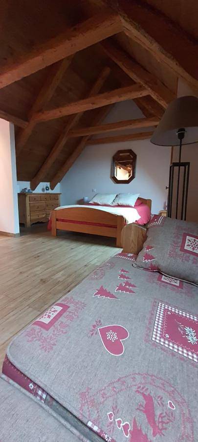 Chambre d’hôte pour 2 personnes, avec vue ainsi que piscine et jardin dans Lozère - 4