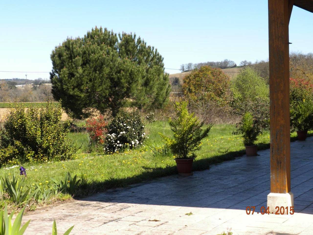 Four-Bedroom House in Nérac, Région de Nérac