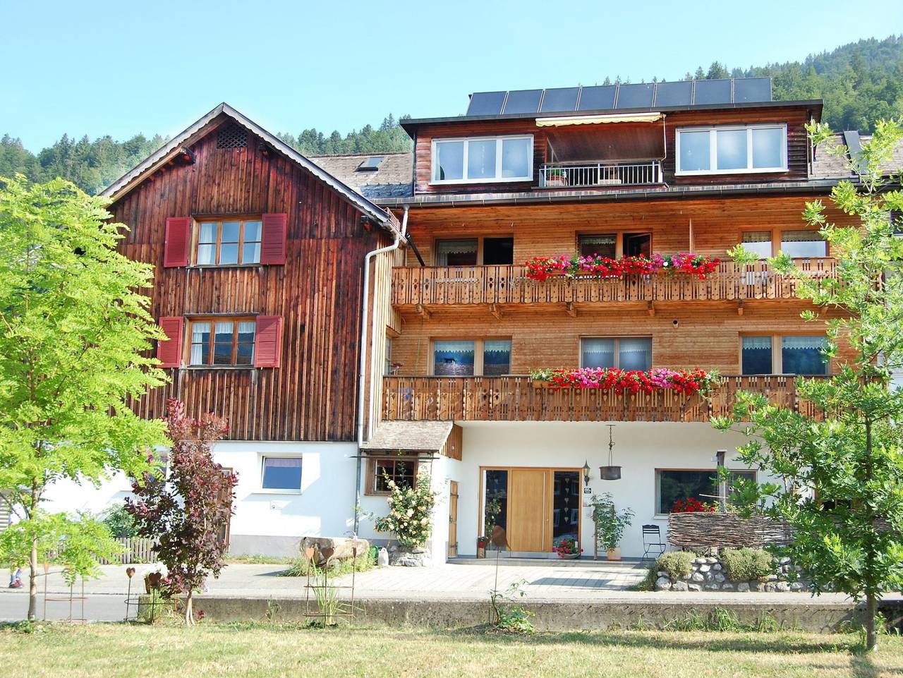 Ganze Ferienwohnung, Appartements Christine - Elisabeth - Fewo 8-12 Personen in Bezau, Bregenzerwald