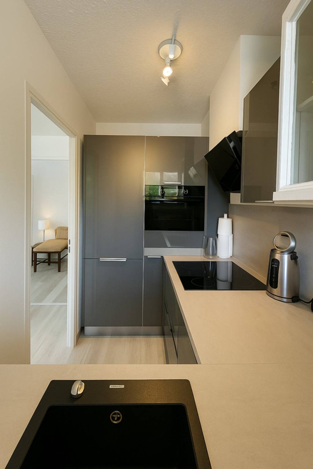 Ganze Wohnung, Ferienwohnung für 6 Personen mit Terrasse in Bandol, Toulon Region