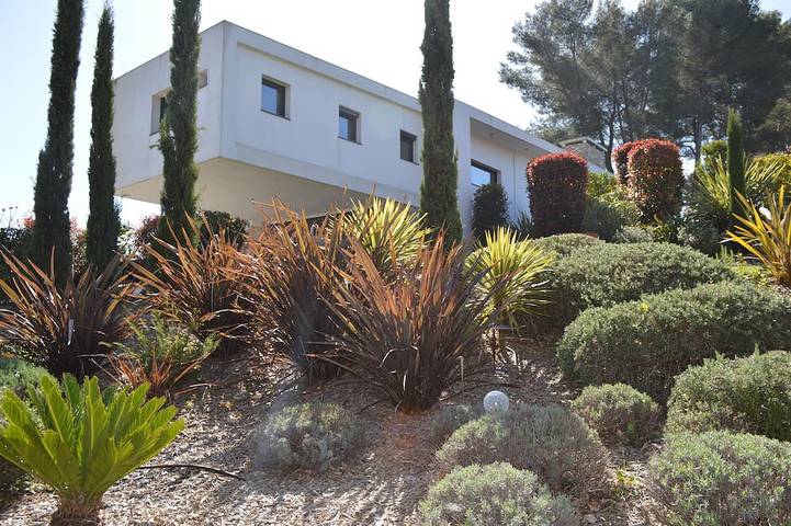 Villa pour 8 personnes, avec jardin à Mouans-Sartoux