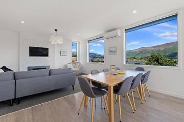Holiday Home for 6 People in Wanaka, Otago, Photo 1