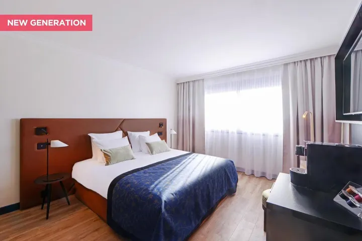 Hotel para 2 personas, con terraza además de jardín y piscina - 1