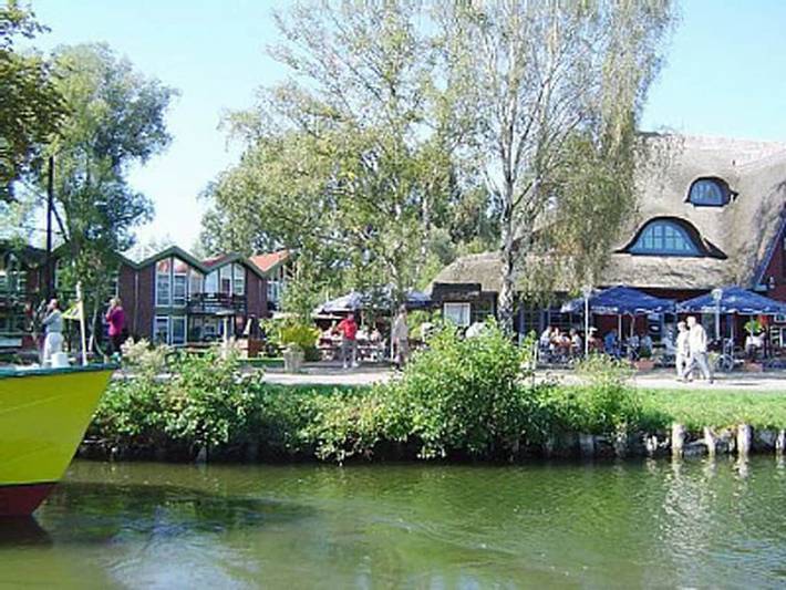 Ferienhaus für 2 Personen, mit Garten und Balkon sowie Sauna in Mecklenburgische Seenplatte - 4